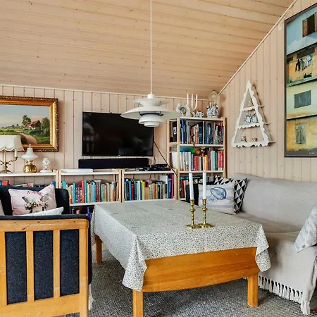 Сasa de vacaciones Gro - 250m From The Sea By Interhome